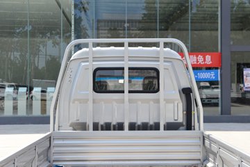 ����С����W08 ������ 1.6L���� 123���� ����5�� ��̥ 2.5��˫������΢��ͼƬ