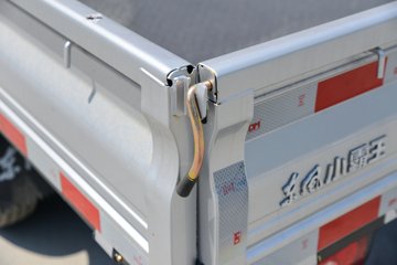 ����С����W08 ������ 1.6L���� 123���� ����5�� ��̥ 2.5��˫������΢��ͼƬ