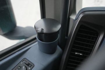 �ൺ���JH6 6X4 ���綯ǣ���� ��γ447.39kWhͼƬ