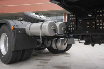 �ൺ���JH6 6X4 ���綯ǣ���� ��γ447.39kWhͼƬ