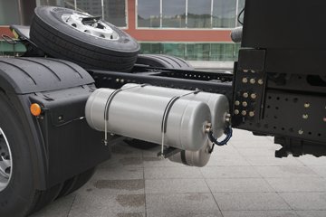 �ൺ���JH6 6X4 ���綯ǣ���� ��γ447.39kWhͼƬ