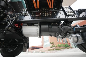 �ൺ���JH6 6X4 ���綯ǣ���� ��γ447.39kWhͼƬ