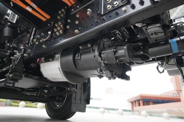 �ൺ���JH6 6X4 ���綯ǣ���� ��γ447.39kWhͼƬ