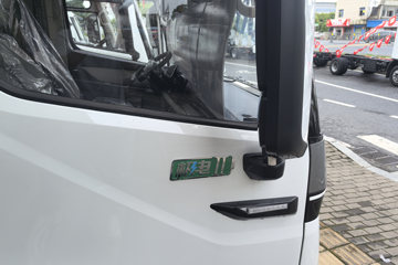 ������弫��궥 4.2�׵��Ŵ��綯��ʽ�Ῠ ����ʱ��100kWhͼƬ