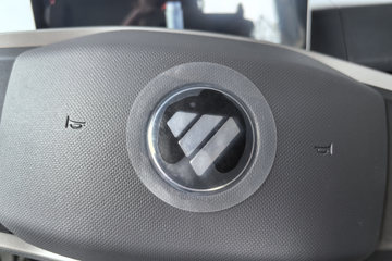 ������弫��궥 4.2�׵��Ŵ��綯��ʽ�Ῠ ����ʱ��100kWhͼƬ