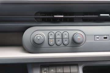 �������� �ƽ�� 2026�� 3.8�׵��Ŵ��綯����΢�� ����ʱ��70.59kWhͼƬ