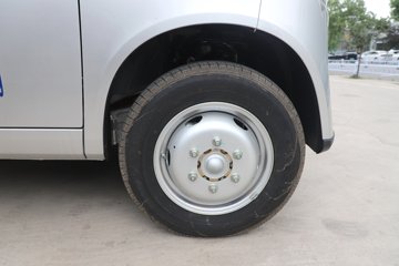 �������� �ƽ�� 2026�� 3.8�׵��Ŵ��綯����΢�� ����ʱ��70.59kWhͼƬ