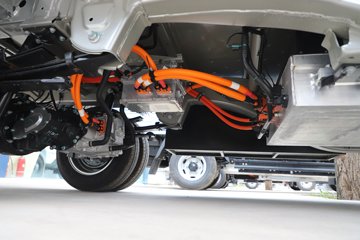 �������� �ƽ�� 2026�� 3.8�׵��Ŵ��綯����΢�� ����ʱ��70.59kWhͼƬ