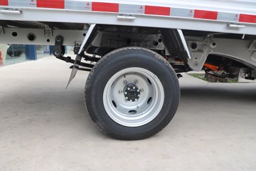 �������� �ƽ�� 2026�� 3.8�׵��Ŵ��綯����΢�� ����ʱ��70.59kWhͼƬ