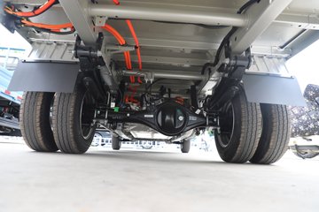 �������� �ƽ�� 2026�� 3.8�׵��Ŵ��綯����΢�� ����ʱ��70.59kWhͼƬ