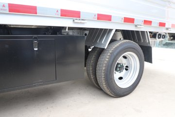 �������� �ƽ�� 2026�� 3.8�׵��Ŵ��綯����΢�� ����ʱ��70.59kWhͼƬ