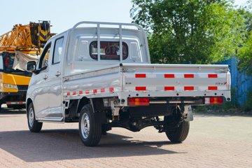 ����;��T7 2025�� 1.6L���� 122���� 5�� 2.505��˫������΢��ͼƬ