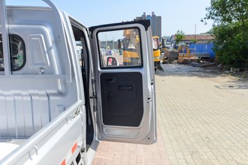 ����;��T7 2025�� 1.6L���� 122���� 5�� 2.505��˫������΢��ͼƬ