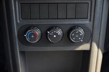 ����;��T7 2025�� 1.6L���� 122���� 5�� 2.505��˫������΢��ͼƬ