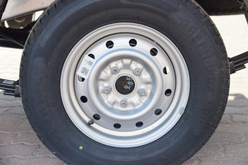 ����;��T7 2025�� 1.6L���� 122���� 5�� 2.505��˫������΢��ͼƬ