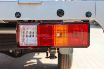 ����;��T7 2025�� 1.6L���� 122���� 5�� 2.505��˫������΢��ͼƬ