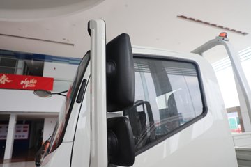 ��������A6 2.5L���� 152���� 6�� 4.18�׵��������ῨͼƬ