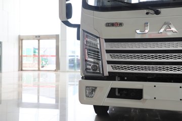 ��������A6 2.5L���� 152���� 6�� 4.18�׵��������ῨͼƬ