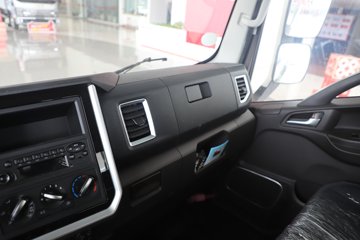 ��������A6 2.5L���� 152���� 6�� 4.18�׵��������ῨͼƬ