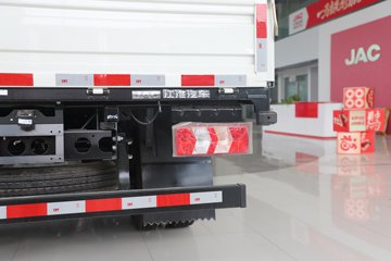 ��������A6 2.5L���� 152���� 6�� 4.18�׵��������ῨͼƬ