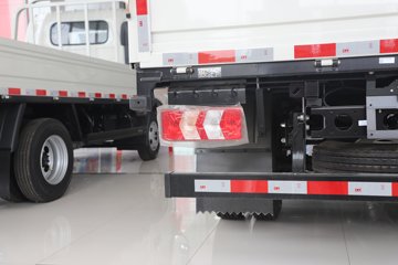 ��������A6 2.5L���� 152���� 6�� 4.18�׵��������ῨͼƬ