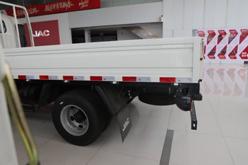 ��������A6 2.5L���� 152���� 6�� 4.18�׵��������ῨͼƬ