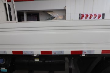 ��������A6 2.5L���� 152���� 6�� 4.18�׵��������ῨͼƬ