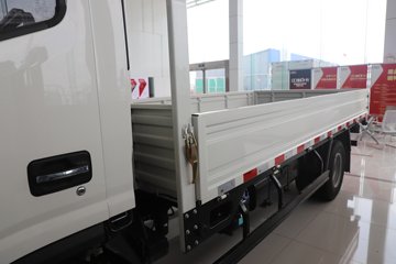 ��������A6 2.5L���� 152���� 6�� 4.18�׵��������ῨͼƬ