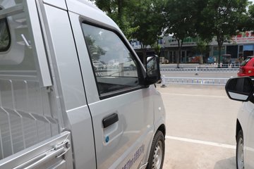 ����翨 2.5T 3.015�׵��Ŵ��綯����΢��41.6kWhͼƬ