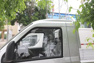 ����翨 2.5T 3.015�׵��Ŵ��綯����΢��41.6kWhͼƬ