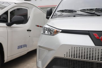 ����翨 2.5T 3.015�׵��Ŵ��綯����΢��41.6kWhͼƬ