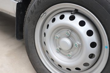 ����翨 2.5T 3.015�׵��Ŵ��綯����΢��41.6kWhͼƬ