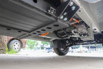 ����翨 2.5T 3.015�׵��Ŵ��綯����΢��41.6kWhͼƬ