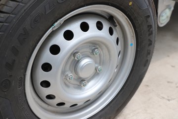 ����翨 2.5T 3.015�׵��Ŵ��綯����΢��41.6kWhͼƬ