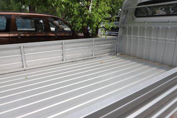 ����翨 2.5T 3.015�׵��Ŵ��綯����΢��41.6kWhͼƬ