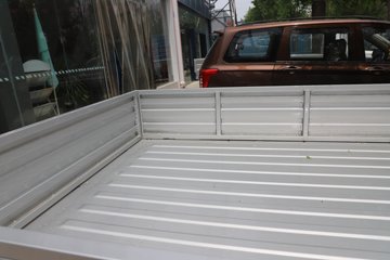 ����翨 2.5T 3.015�׵��Ŵ��綯����΢��41.6kWhͼƬ