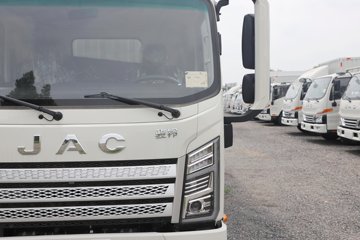 ��������A6 2.5L���� 152���� ����6�� 4.15�׵�����ʽ�ῨͼƬ