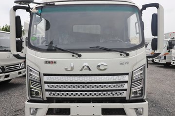 ��������A6 2.5L���� 152���� ����6�� 4.15�׵�����ʽ�ῨͼƬ