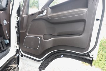 ��������A6 2.5L���� 152���� ����6�� 4.15�׵�����ʽ�ῨͼƬ