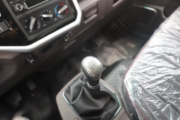 ��������A6 2.5L���� 152���� ����6�� 4.15�׵�����ʽ�ῨͼƬ