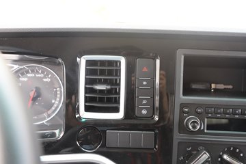 ��������A6 2.5L���� 152���� ����6�� 4.15�׵�����ʽ�ῨͼƬ