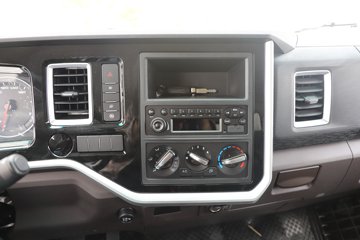 ��������A6 2.5L���� 152���� ����6�� 4.15�׵�����ʽ�ῨͼƬ