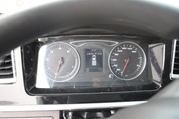 ��������A6 2.5L���� 152���� ����6�� 4.15�׵�����ʽ�ῨͼƬ