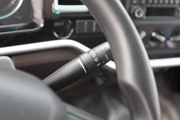 ��������A6 2.5L���� 152���� ����6�� 4.15�׵�����ʽ�ῨͼƬ