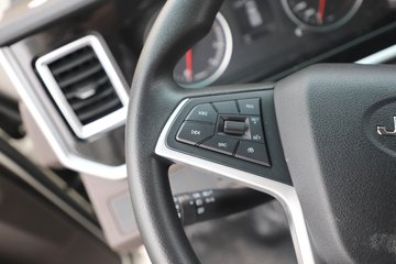 ��������A6 2.5L���� 152���� ����6�� 4.15�׵�����ʽ�ῨͼƬ