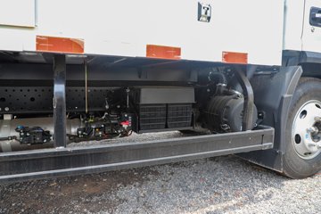 ��������A6 2.5L���� 152���� ����6�� 4.15�׵�����ʽ�ῨͼƬ