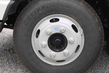 ��������A6 2.5L���� 152���� ����6�� 4.15�׵�����ʽ�ῨͼƬ