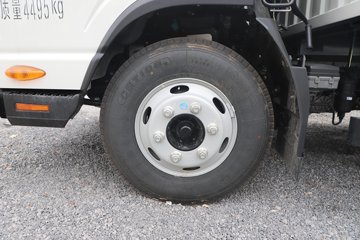 ��������A6 2.5L���� 152���� ����6�� 4.15�׵�����ʽ�ῨͼƬ
