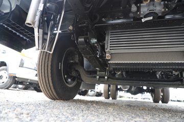 ��������A6 2.5L���� 152���� ����6�� 4.15�׵�����ʽ�ῨͼƬ