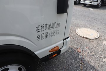 ��������A6 2.5L���� 152���� 6�� 3.85���Ű������ῨͼƬ